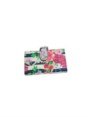 Jessica Mcclintock Bifold Floral Wallet